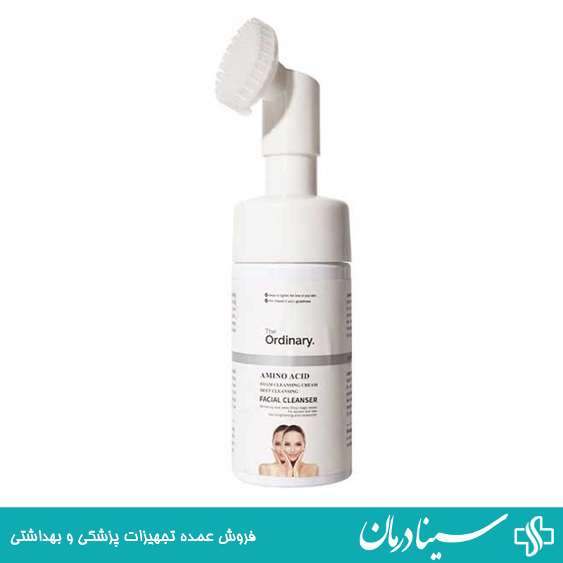 شوینده-صورت-با-بافت-ژلی-سبک-برای-طراوت-بیشتر-و-کنترل-چربی-پوست